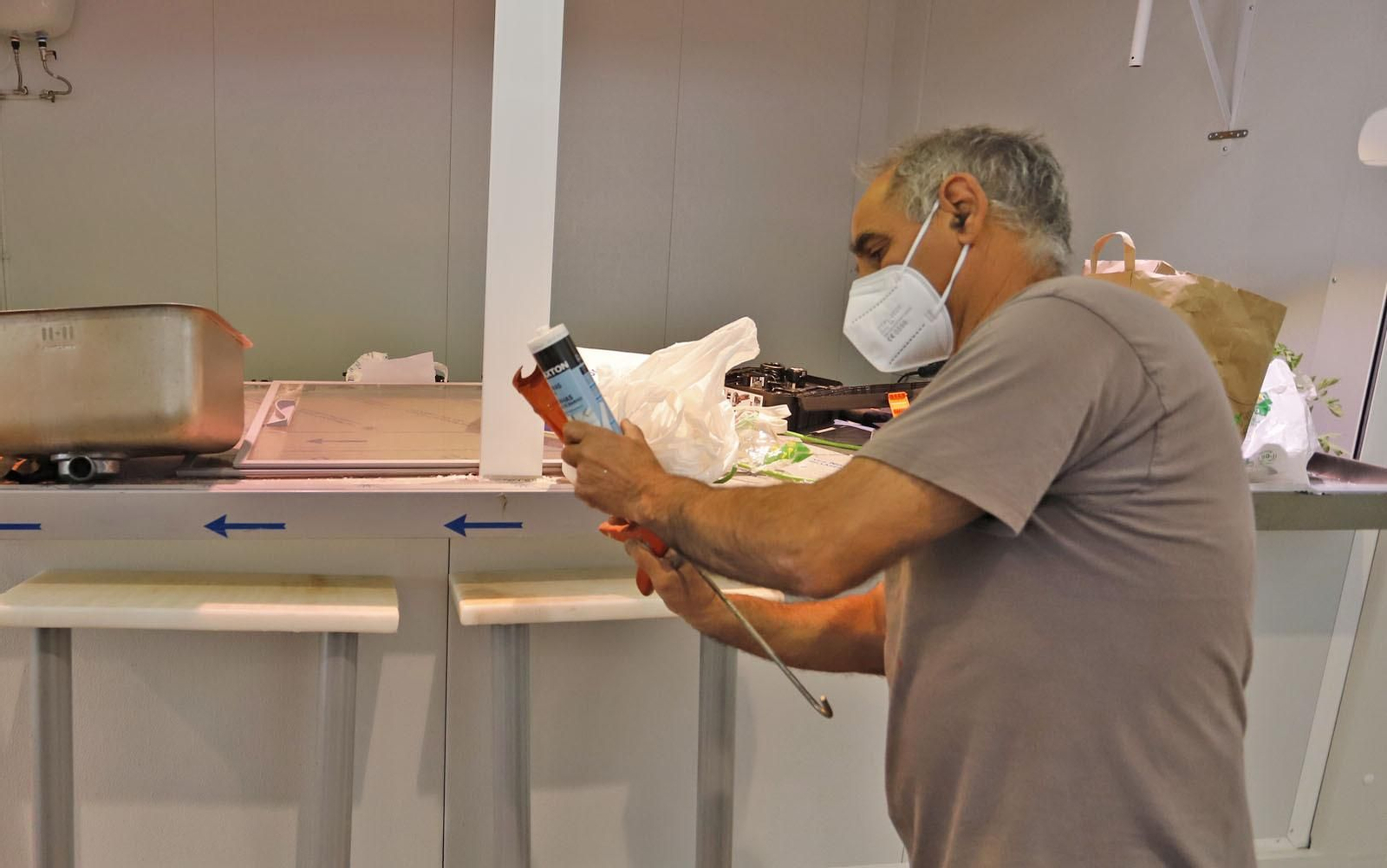 Traslado de los detallistas al provisional mercado de San Sebastián Traslado de los detallistas al provisional mercado de San Sebastián
