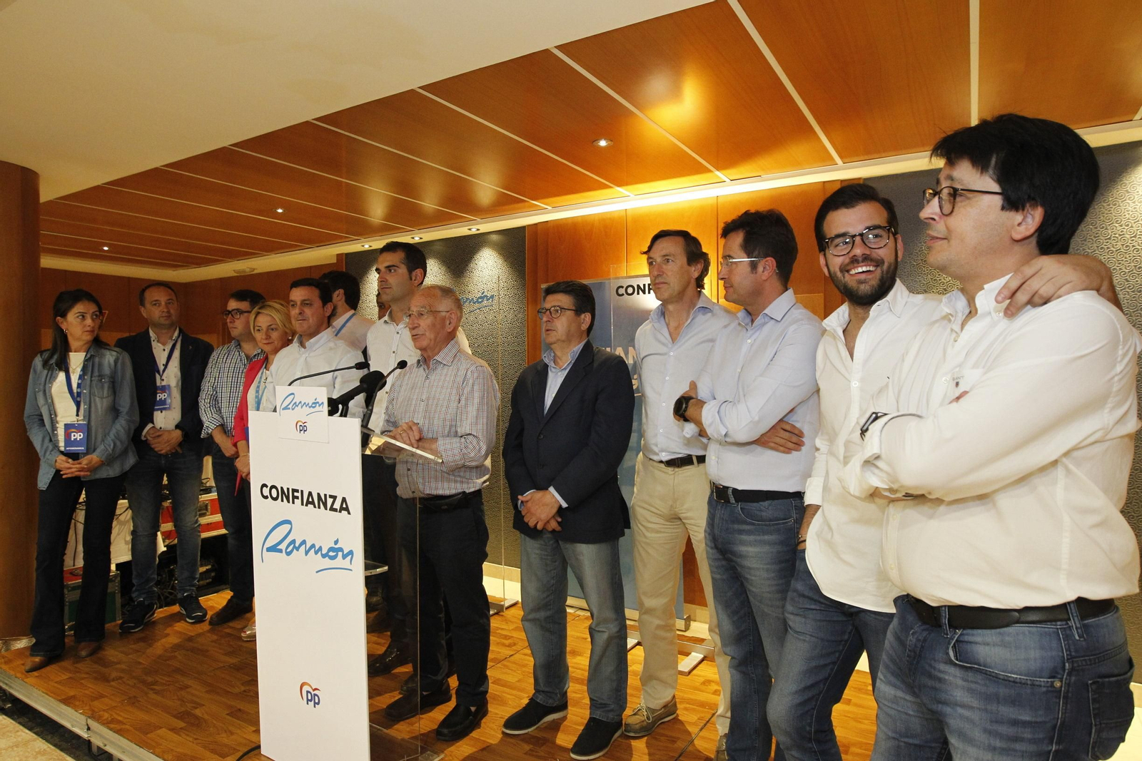 Fotogalería Elecciones Municipales. Sede PP Hotel AC. Almería