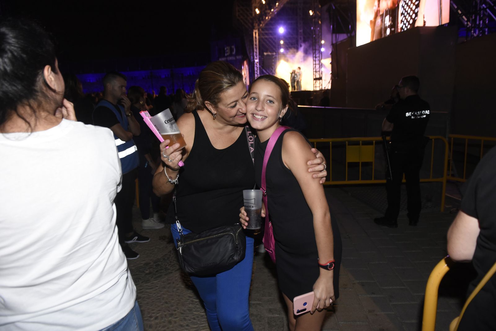 Búscate en el concierto de Seguridad Social y Hombres G de Icónica
