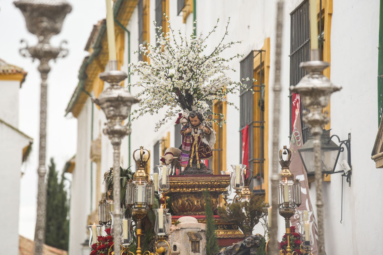 La procesión del Divino Pastorcillo cierra la agenda cofrade de 2025 en Córdoba