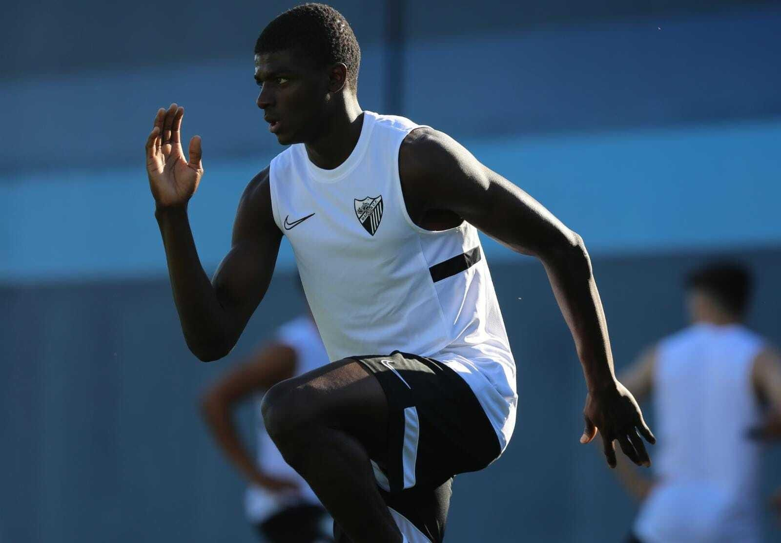 El Málaga de José Alberto ya trabaja en el césped