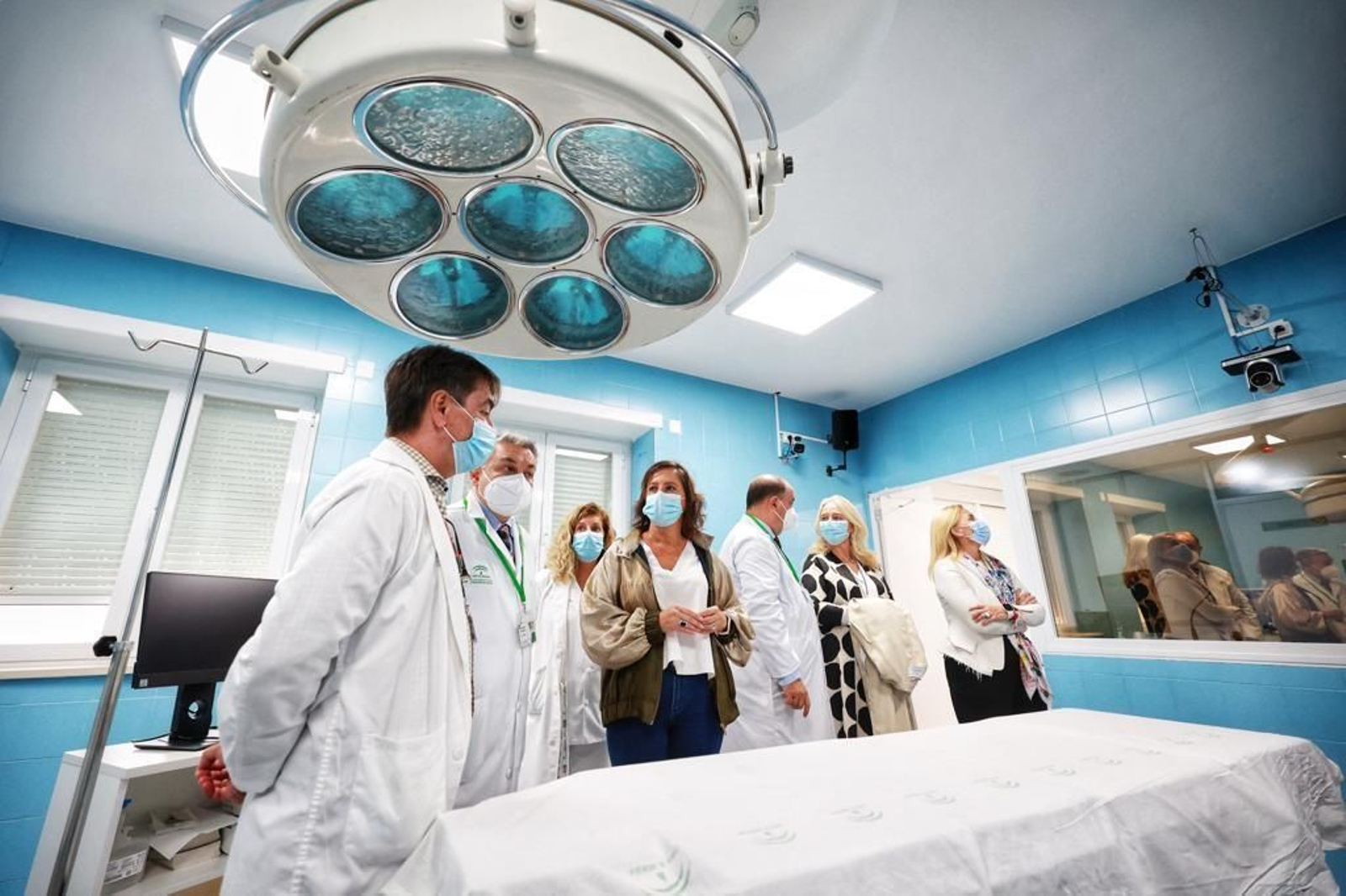 Visita de la consejera de Salud al hospital de San Carlos y a su nueva unidad de neurorrehabilitación