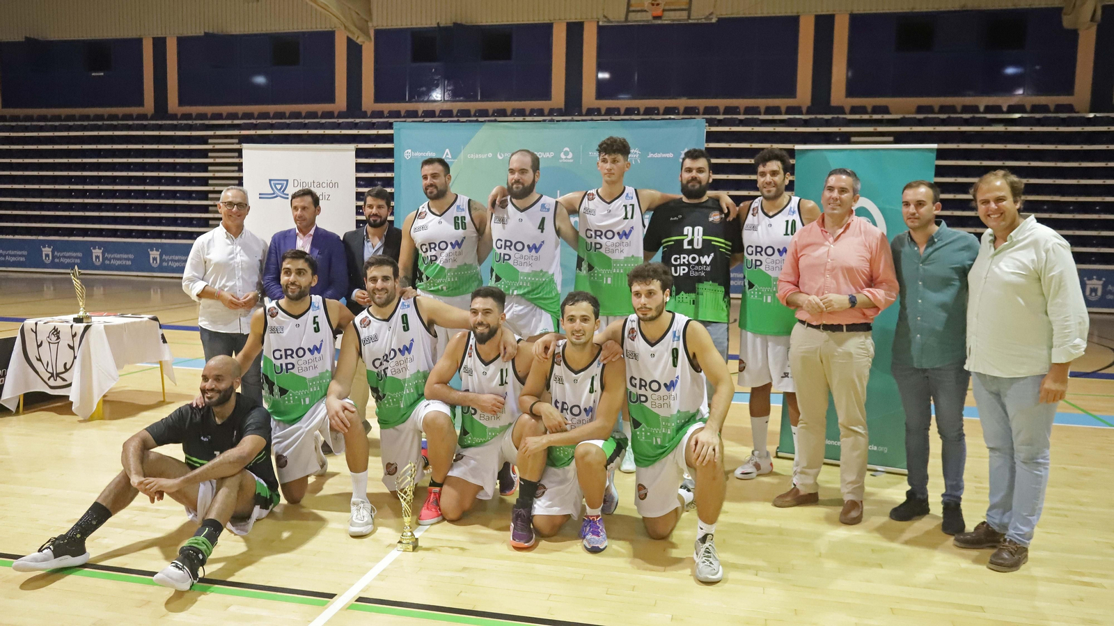 Las mejores fotos de la VI Copa Diputación de baloncesto en Algeciras