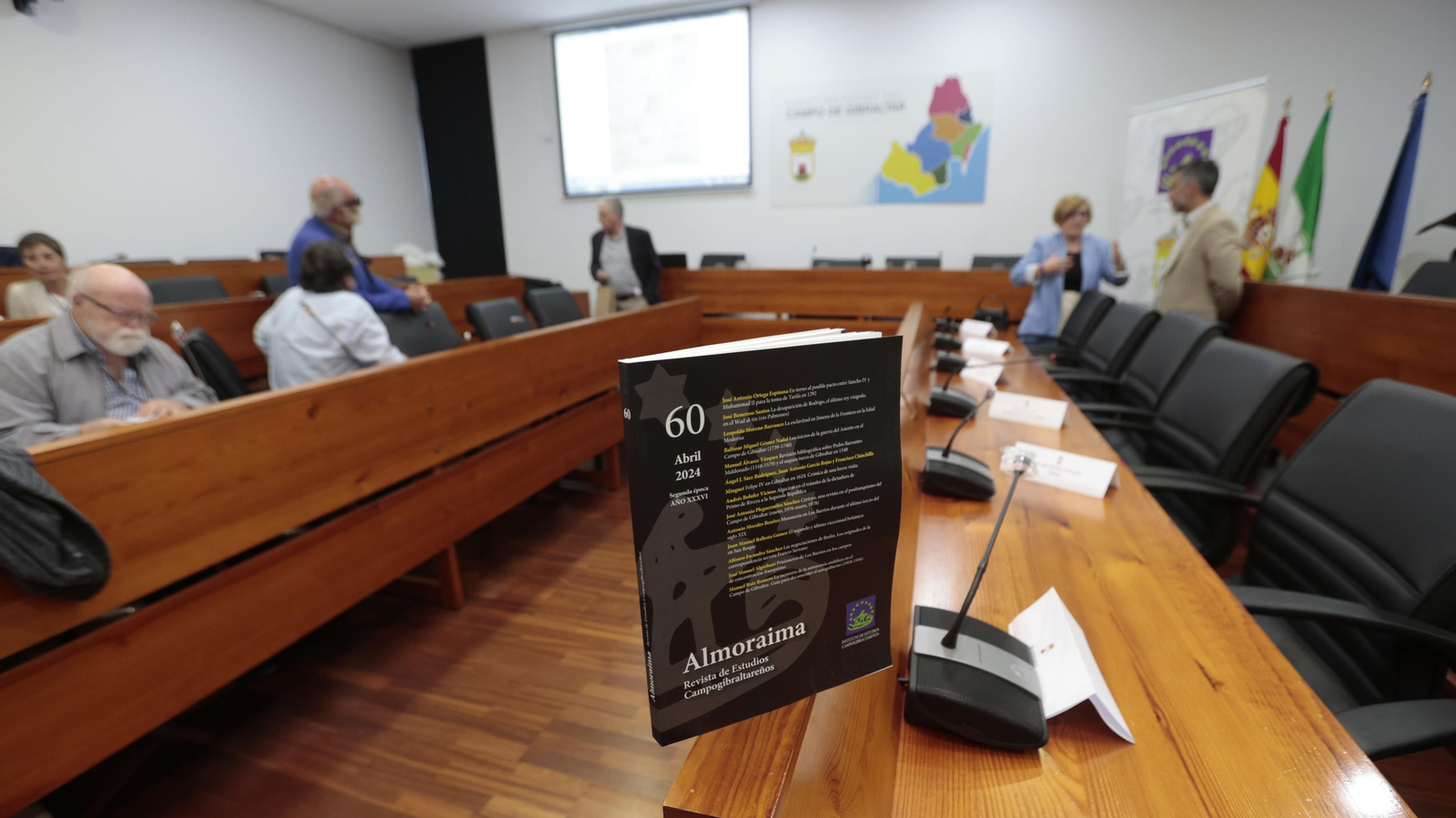 Las fotos de la presentación de la revista Almoraima número 60