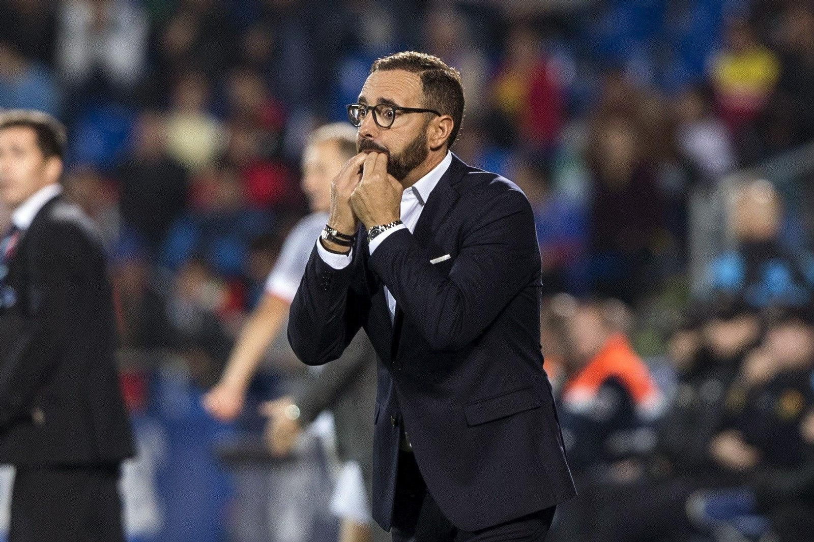 José Bordalás llama la atención de sus jugadores durante un partido del Getafe.