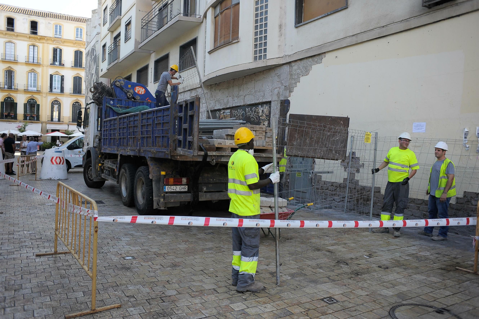 Fotos del comienzo de los trabajos para la demolición del Astoria