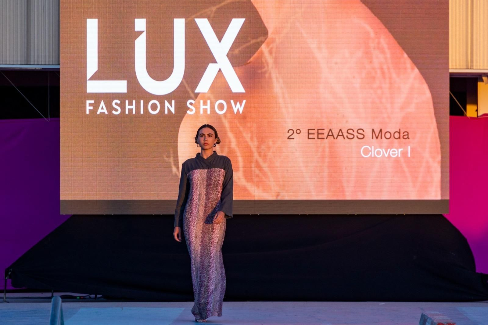 Imágenes  del LUX Fashion Show de la Escuela de Arte de Cádiz