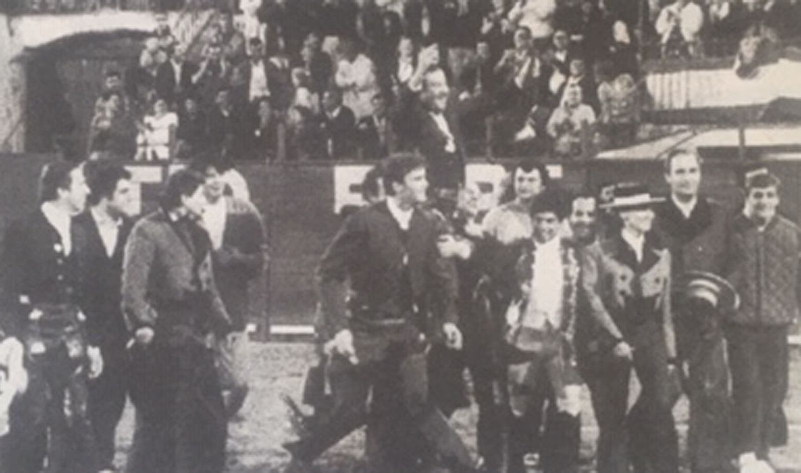 1993 hace 25 añosDespedida del rejoneador Fermín Bohórquez Escribano