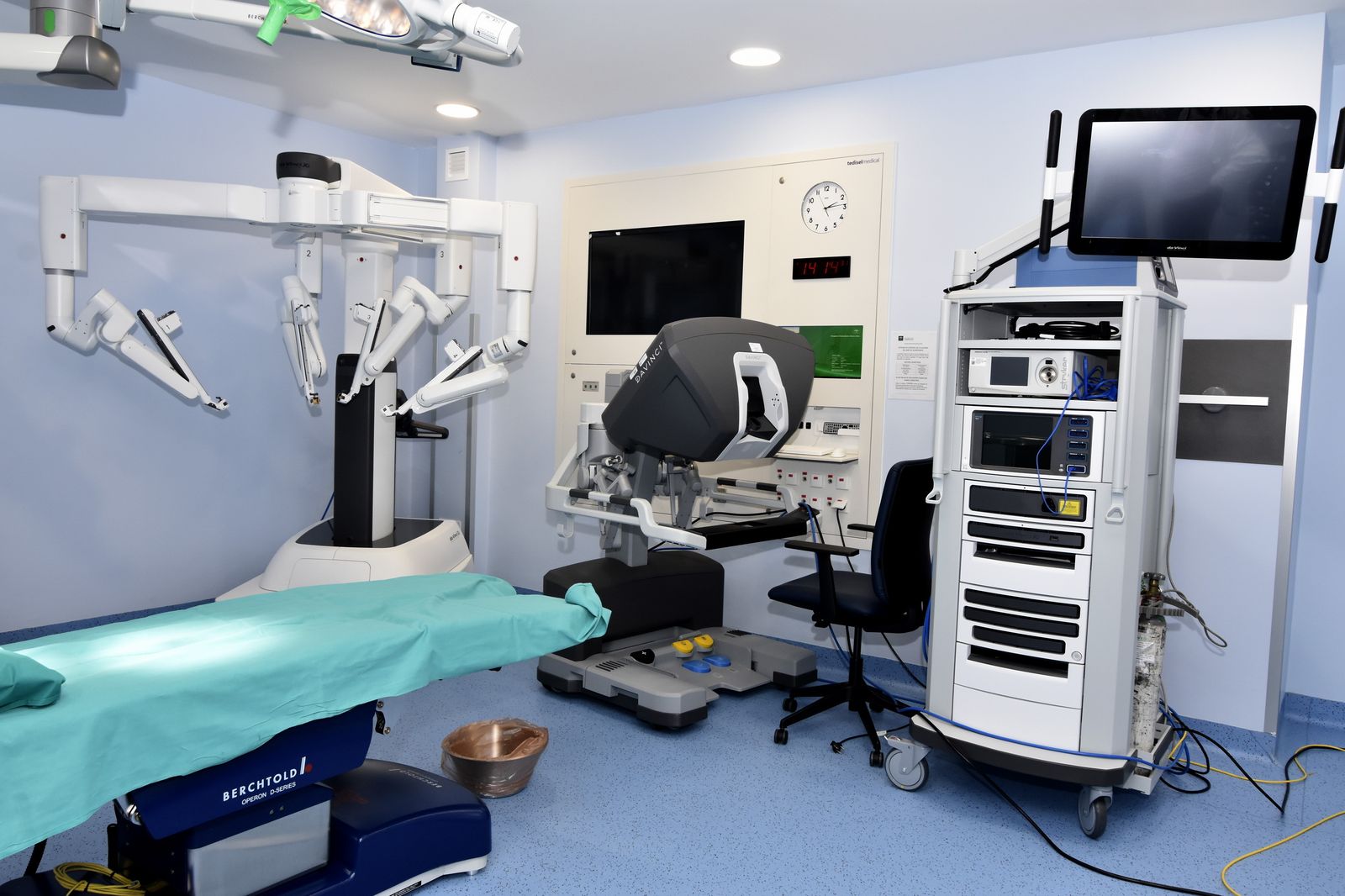 Robot quirúrgico Da Vinci del Hospital Reina Sofía
