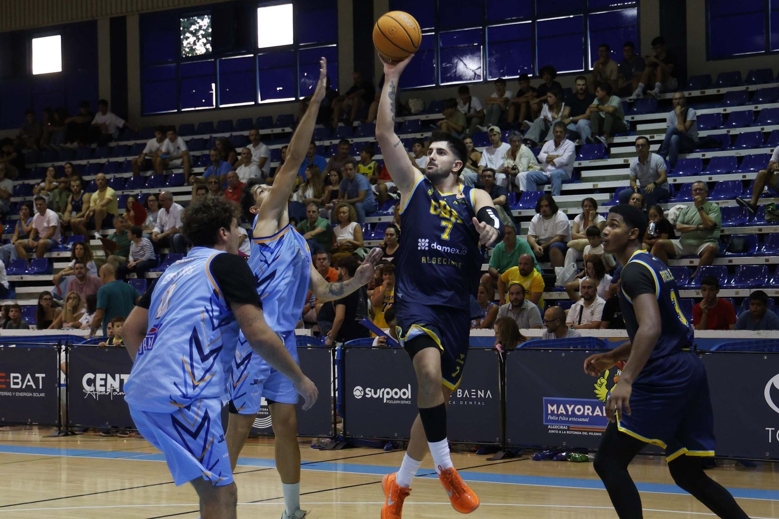 Las fotos del CB Algeciras - Unión Linense Baloncesto de la Tercera FEB