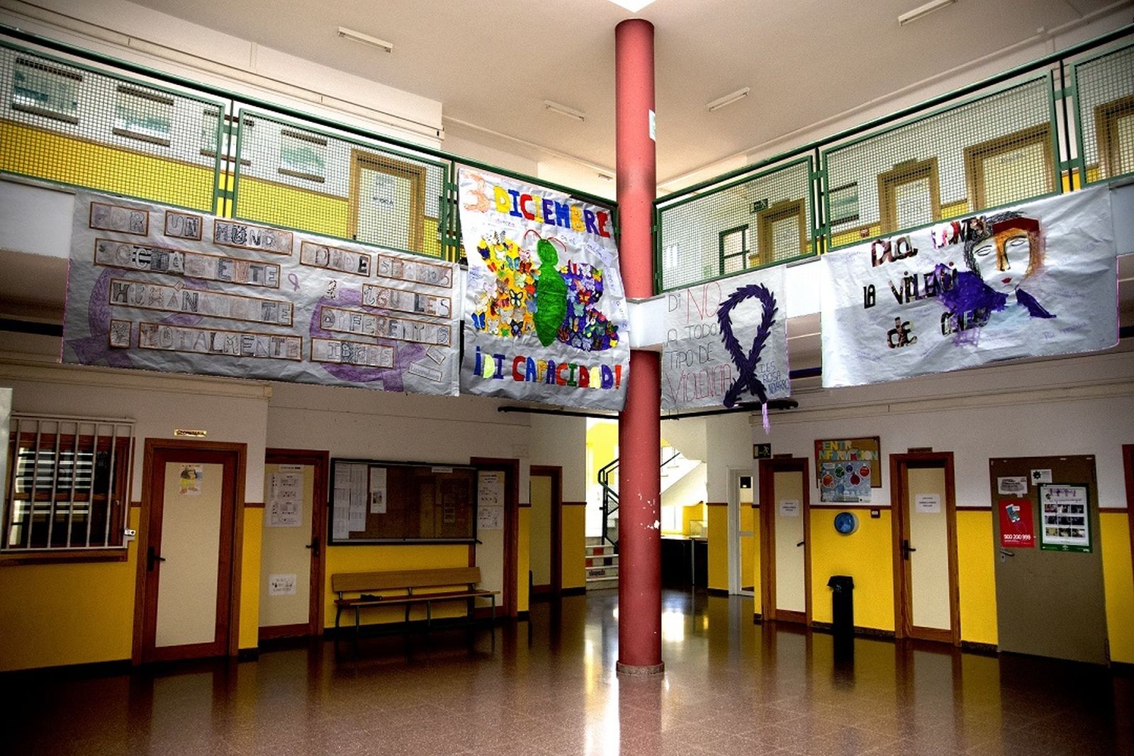 El IES Rosa Navarro de Olula del Río cumple 50 años