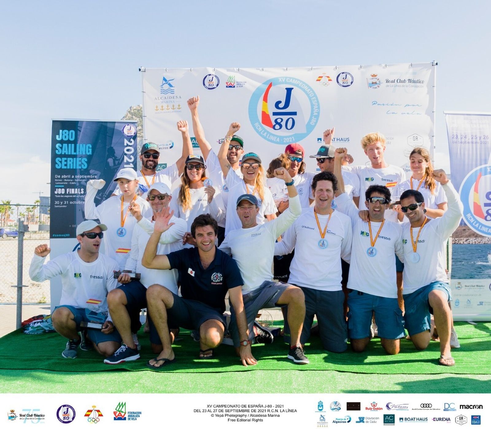 Fotos de la jornada del domingo en el XV Campeonato de España de J80 en La Línea