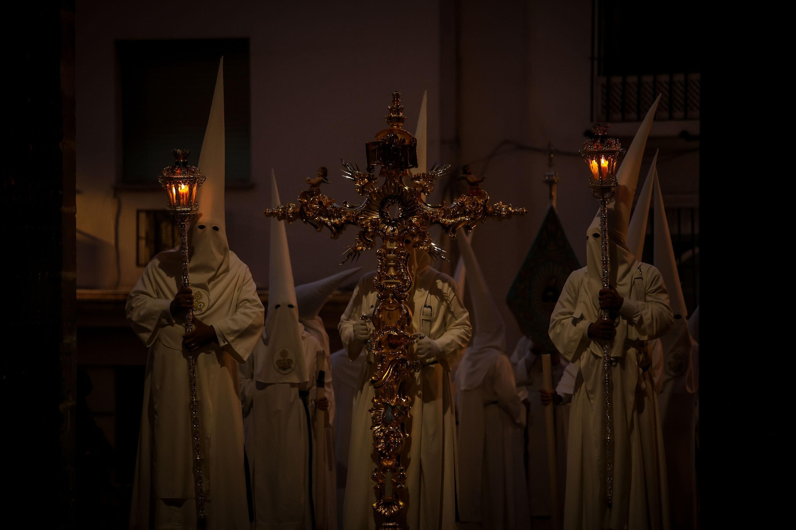 Madrugada del Viernes Santo en Jerez: imágenes de la Noche de Jesús