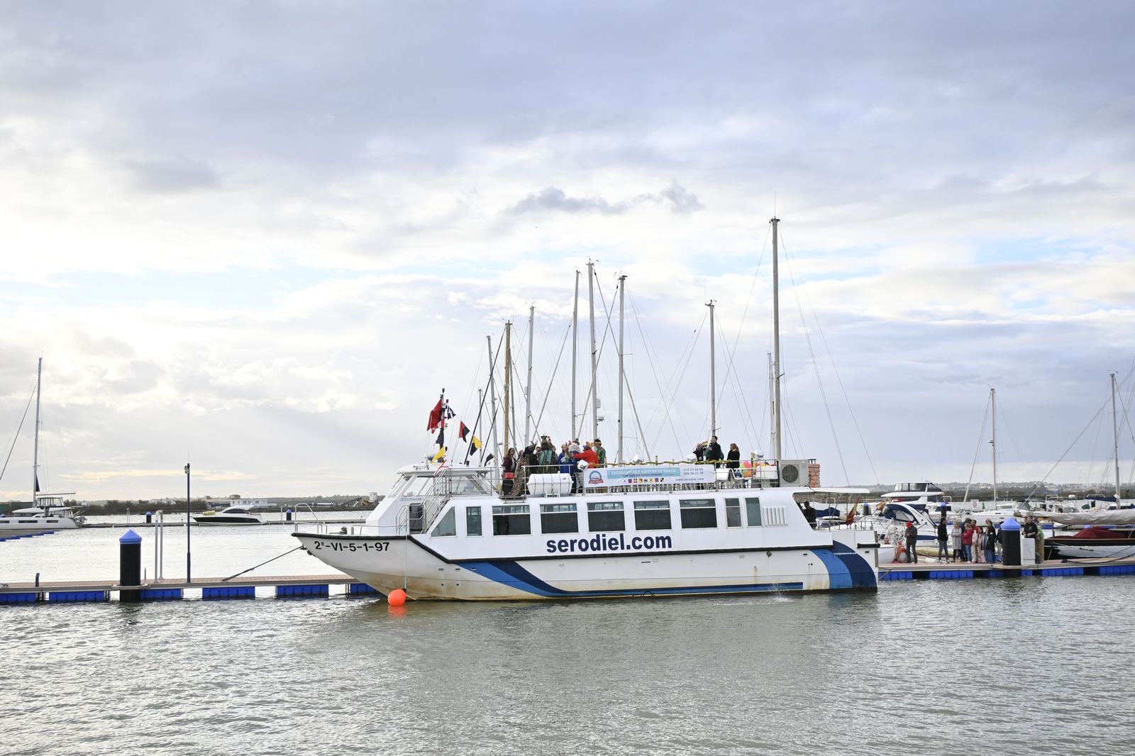 Las mejores fotografías de la llegada de los Reyes Magos a Huelva