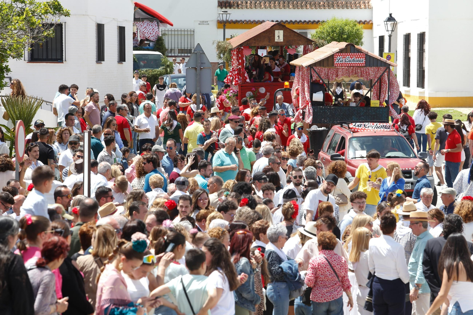 Fotos del domingo de Feria y la romería del Cristo de la Almoraima