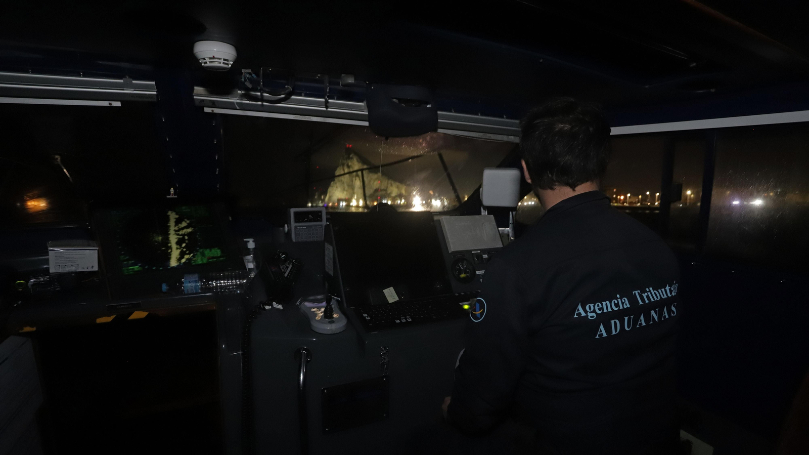 Patrulla en el Águila 2 de Vigilancia Aduanera