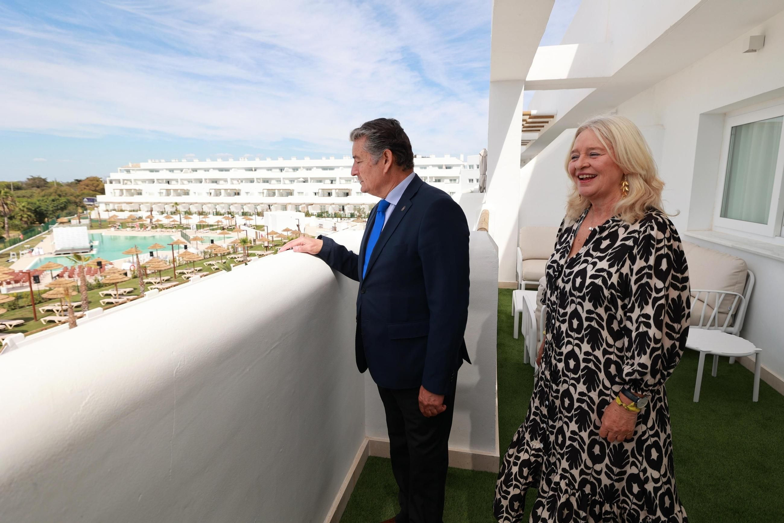 Inauguración oficial del hotel Punta Candor Suites en Rota