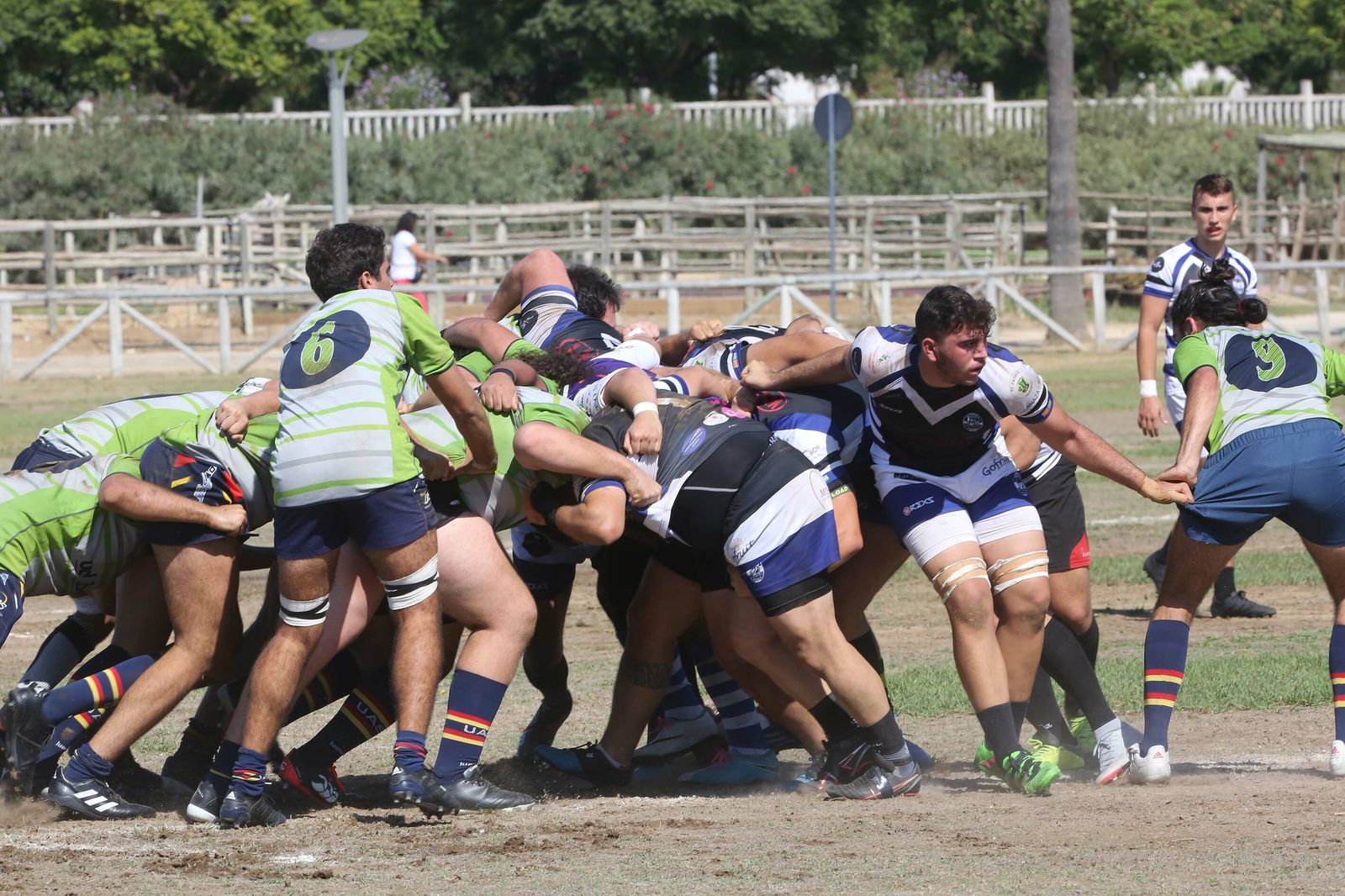 El Cruxe, con muchas bajas, perdió contra el San Jerónimo.