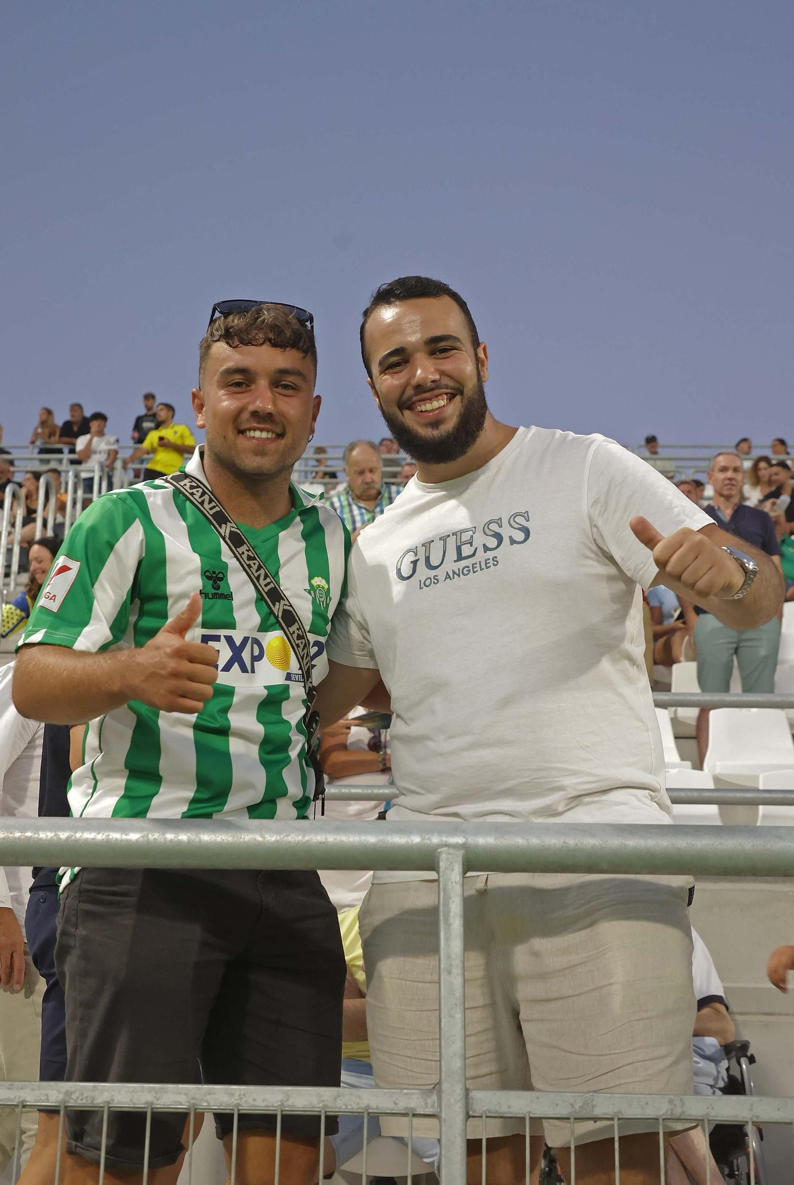 Búscate durante el Betis - Cádiz