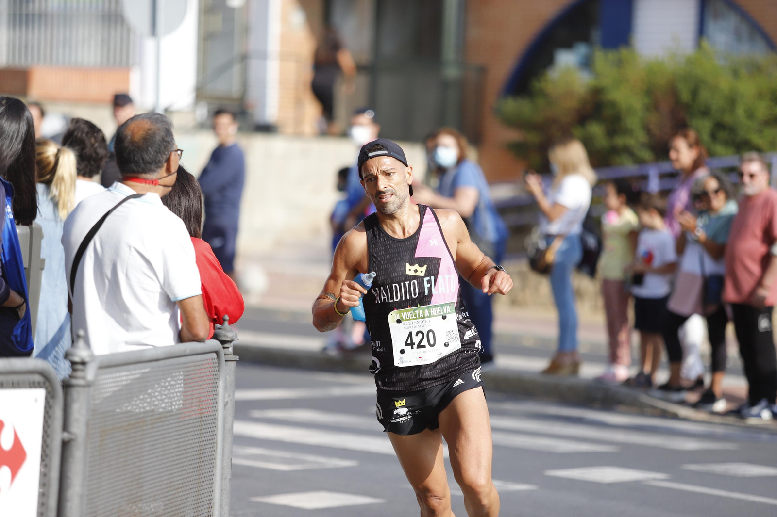 Las imágenes de la vuelta a Huelva de atletismo