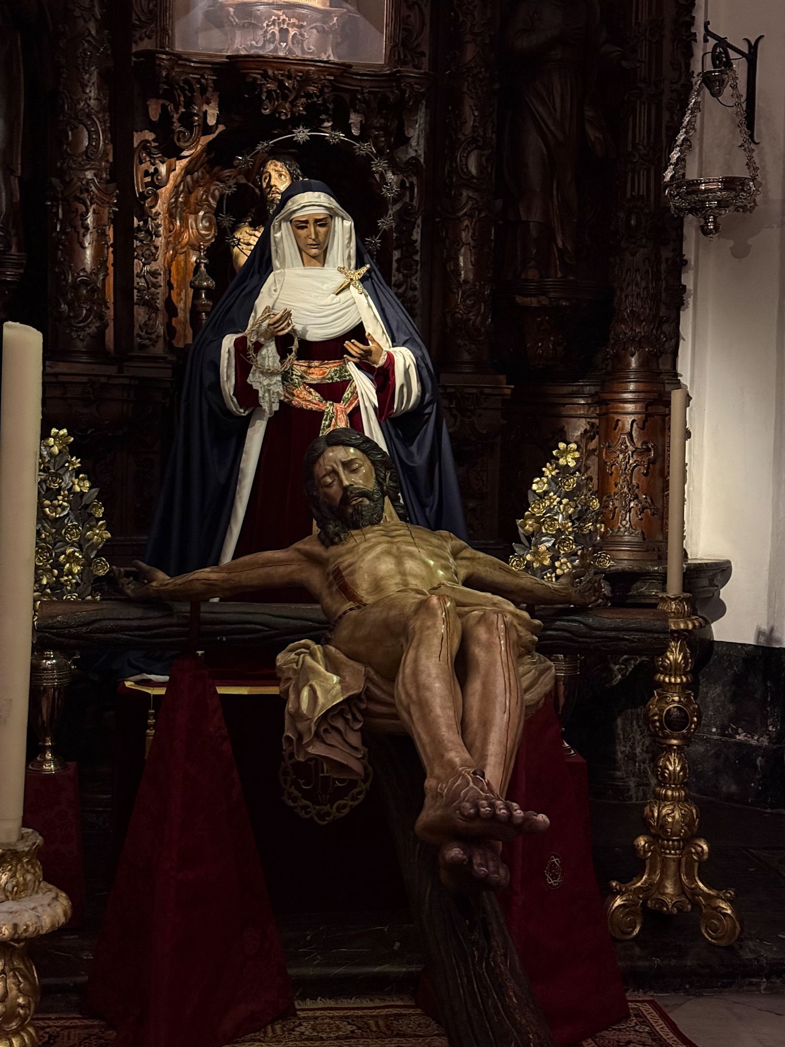 Las fotos del vía crucis de la hermandad de la Buena Muerte