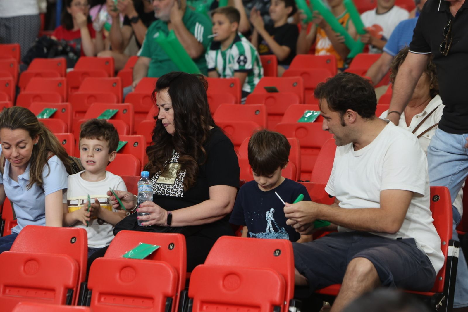 Búscate en el o Betis Granada de baloncesto