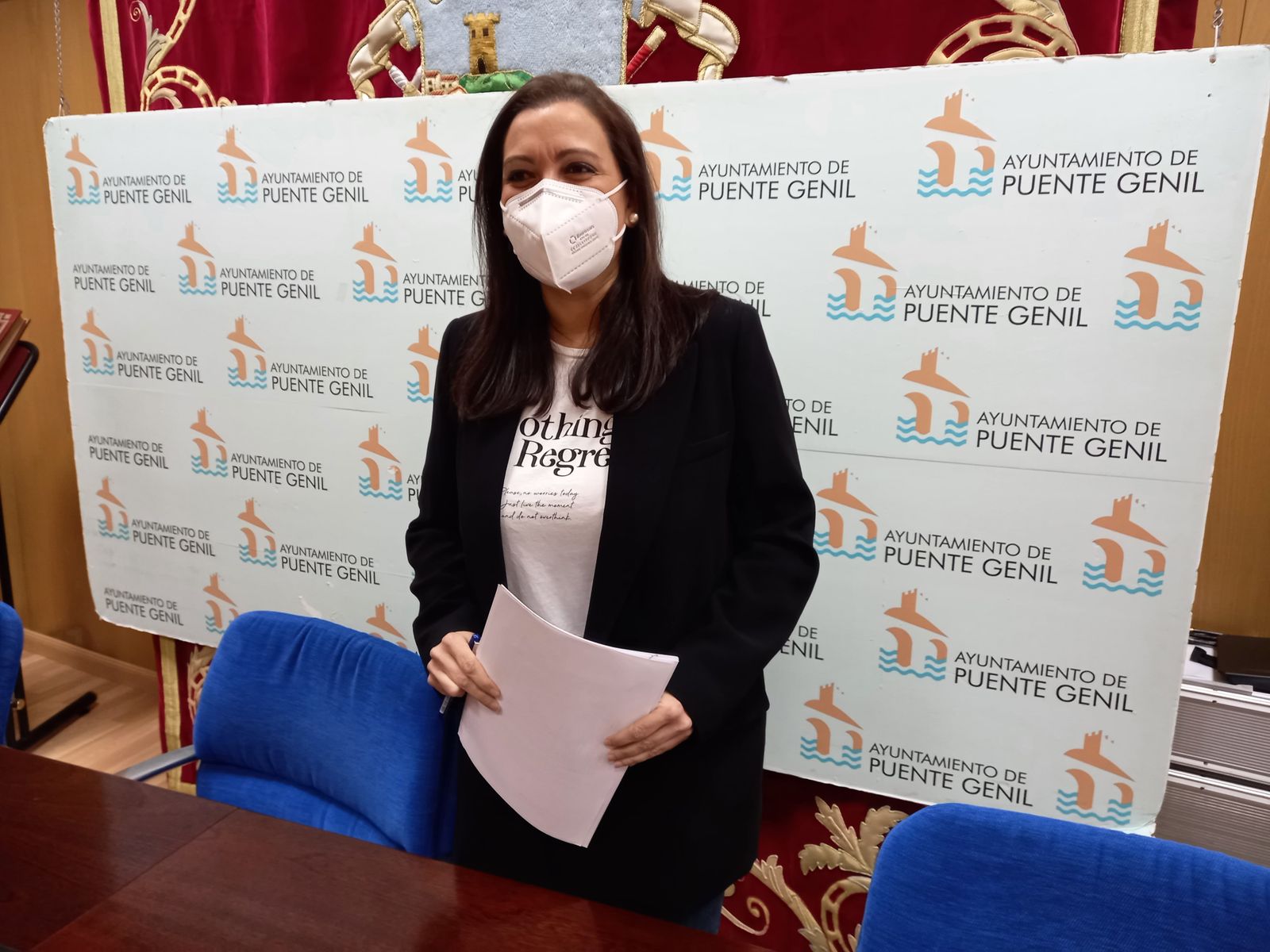 La concejala de Hacienda de Puente Genil, Ana Carrillo, en el Ayuntamiento pontano.