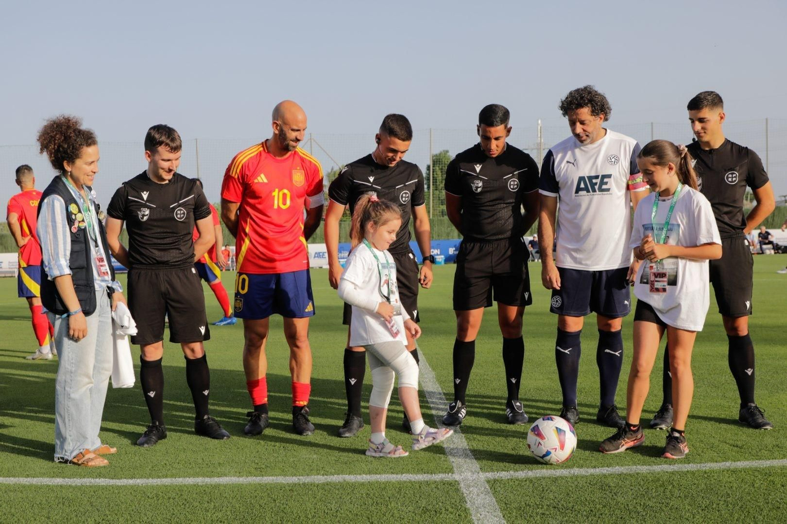Leyendas e históricos en Marbella por una buena causa: Xavi, Marchena, Tamudo, Salva...