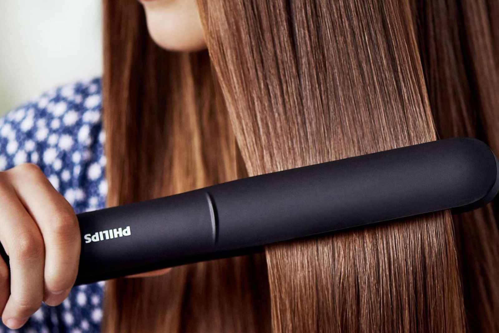 Iónica, segura y elegante: así es la plancha Philips que cuesta menos de 30€ en Amazon