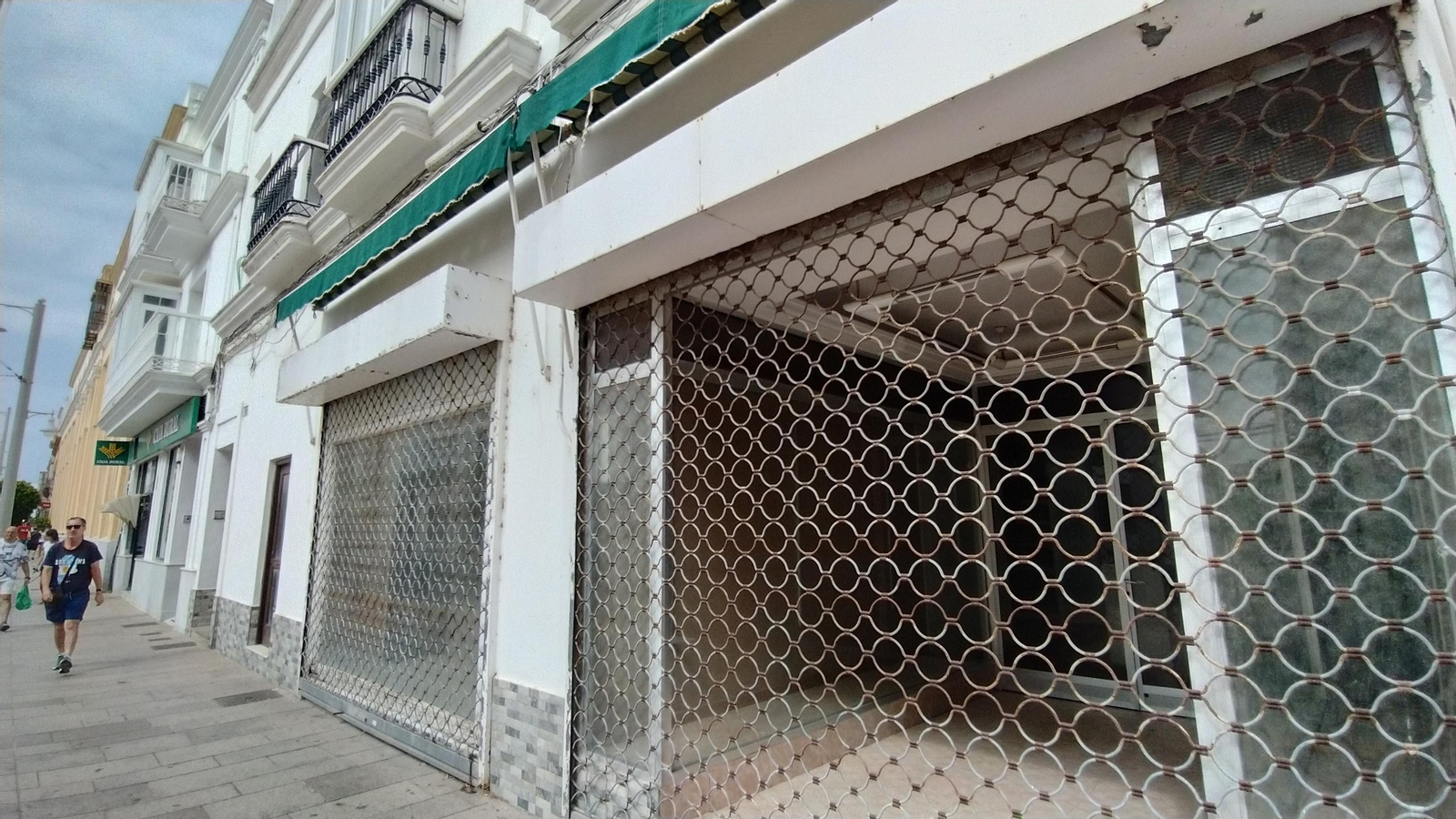 El catálogo gráfico de los locales cerrados del centro de San Fernando