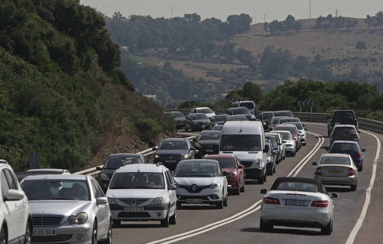 Hasta 22 kilómetros de atasco entre Tarifa y Algeciras