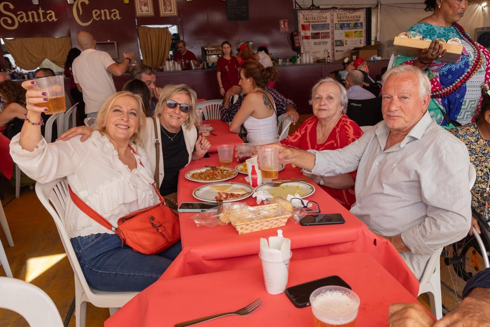 Las comidas de empresa se suceden en la Feria de San Lucas