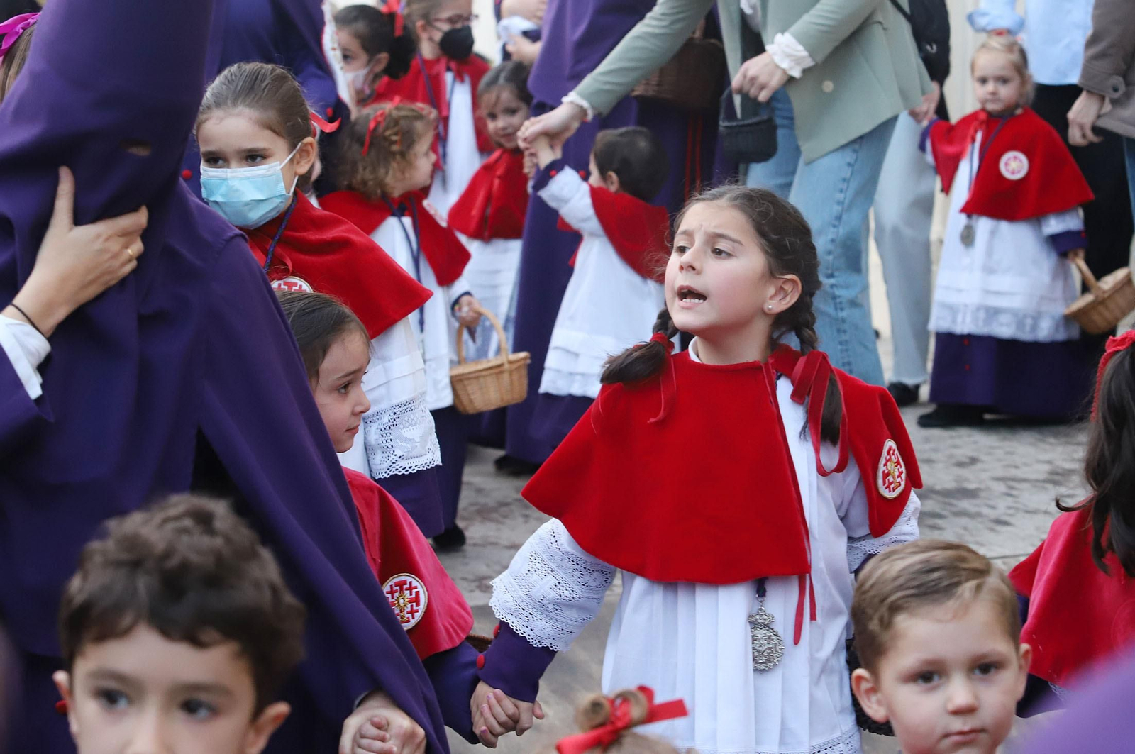 Imágenes de Pasión en su procesión por Huelva