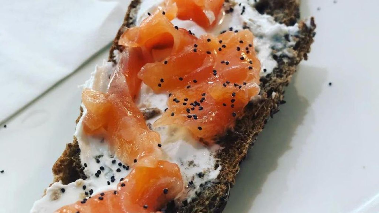 Variedad. El lugar ofrece una gran variedad de tostadas para el desayuno, así como una carta muy variada de cafés, bebidas y meriendas dulces.