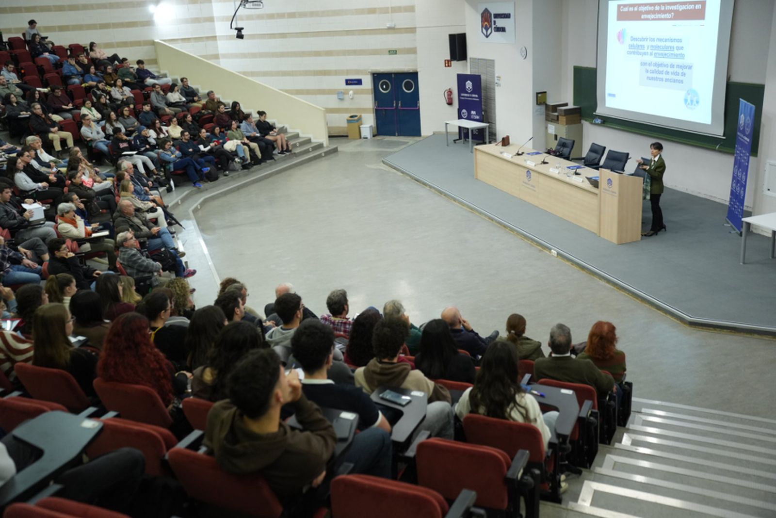 Un momento de la conferencia.