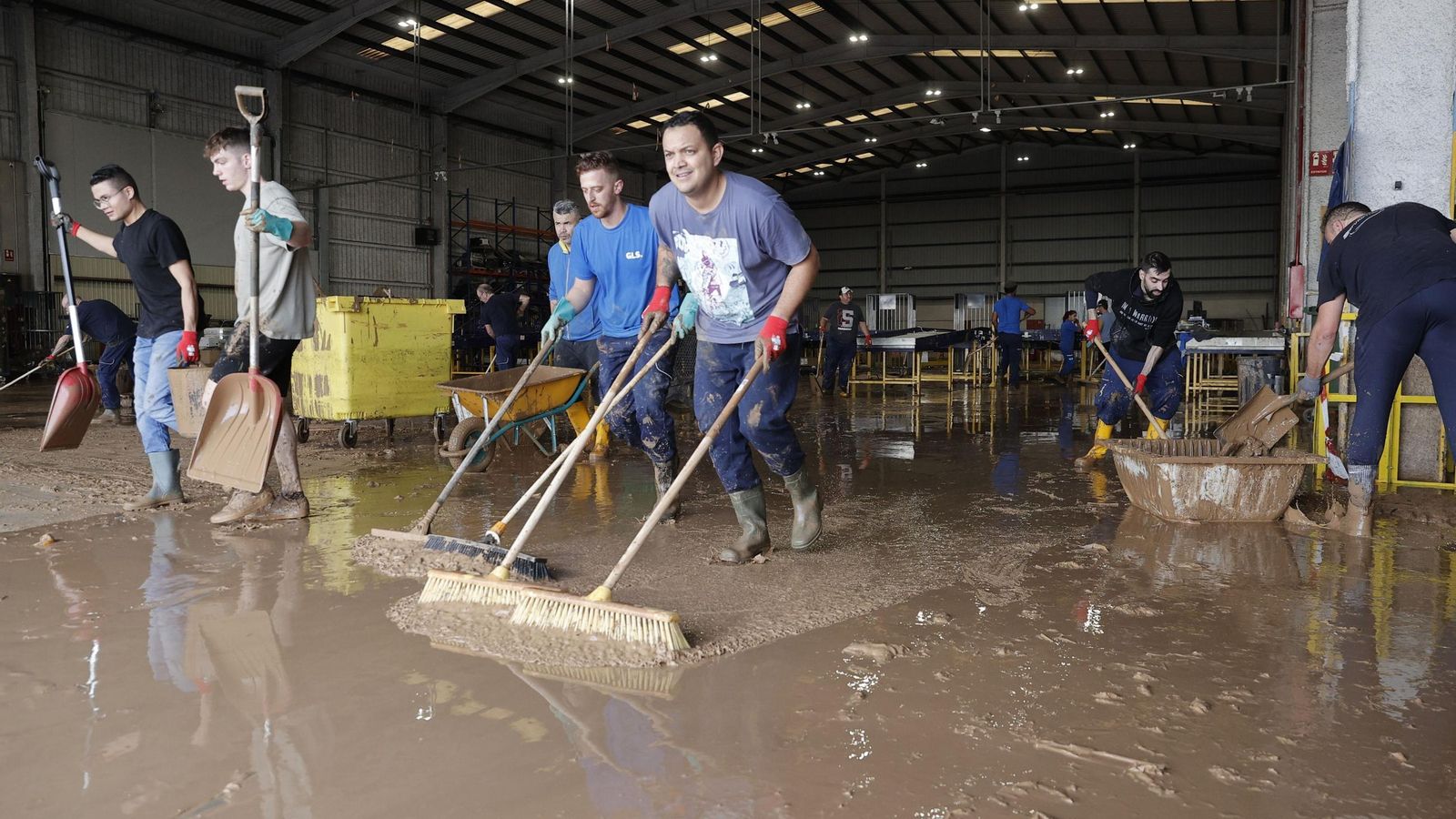 Valencia trata de recomponerse