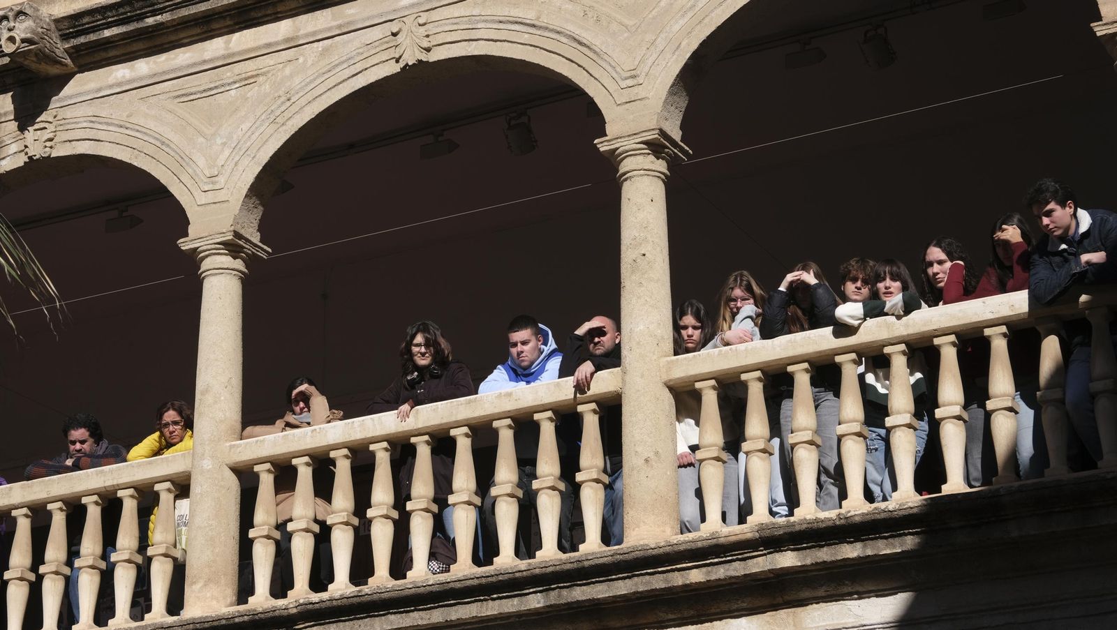 ¿Eres + machista o + racista?, exposición en la Escuela de Artes de Almería, en imágenes