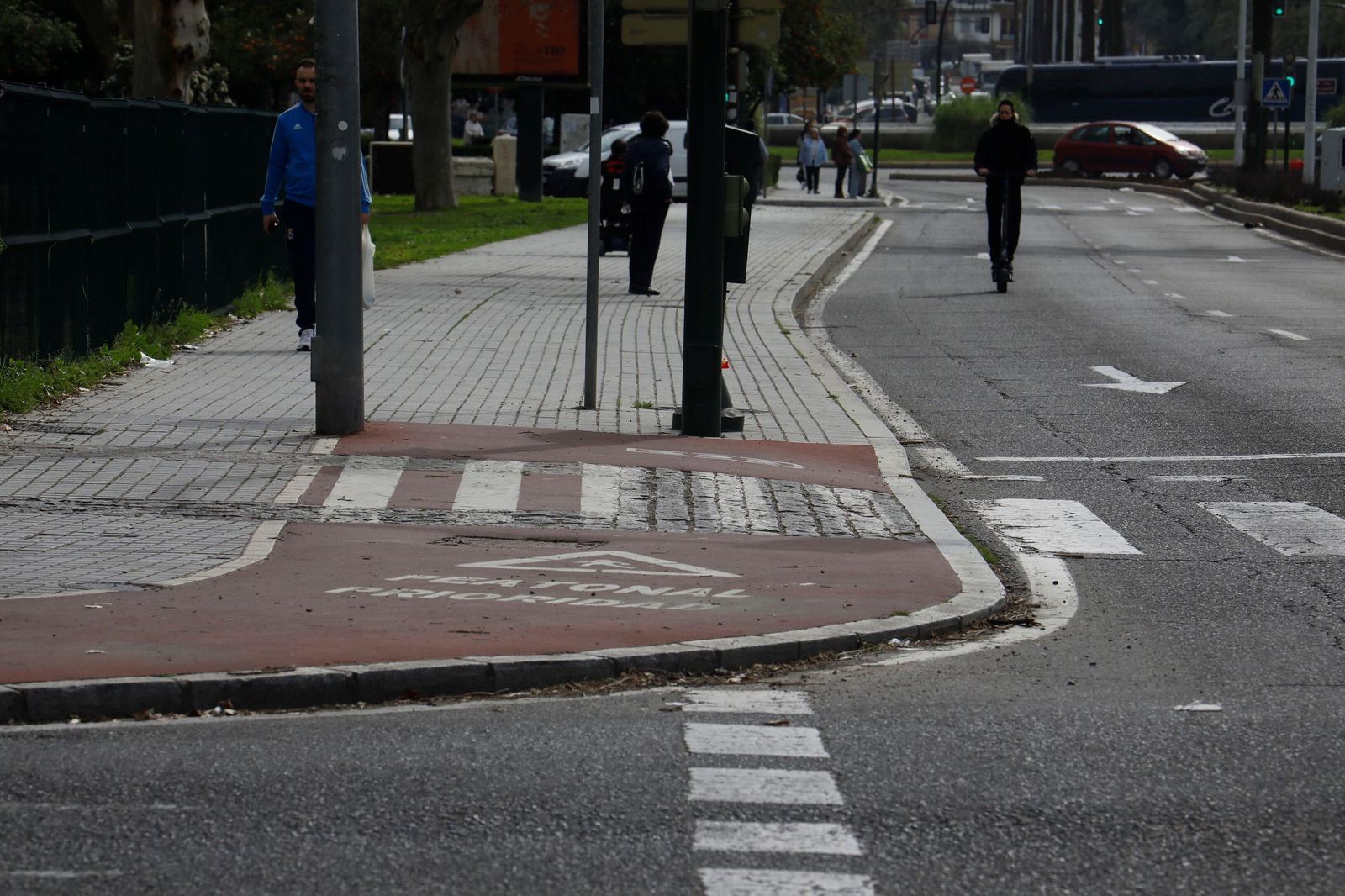 Un paseo por los puntos negros del carril bici de Córdoba