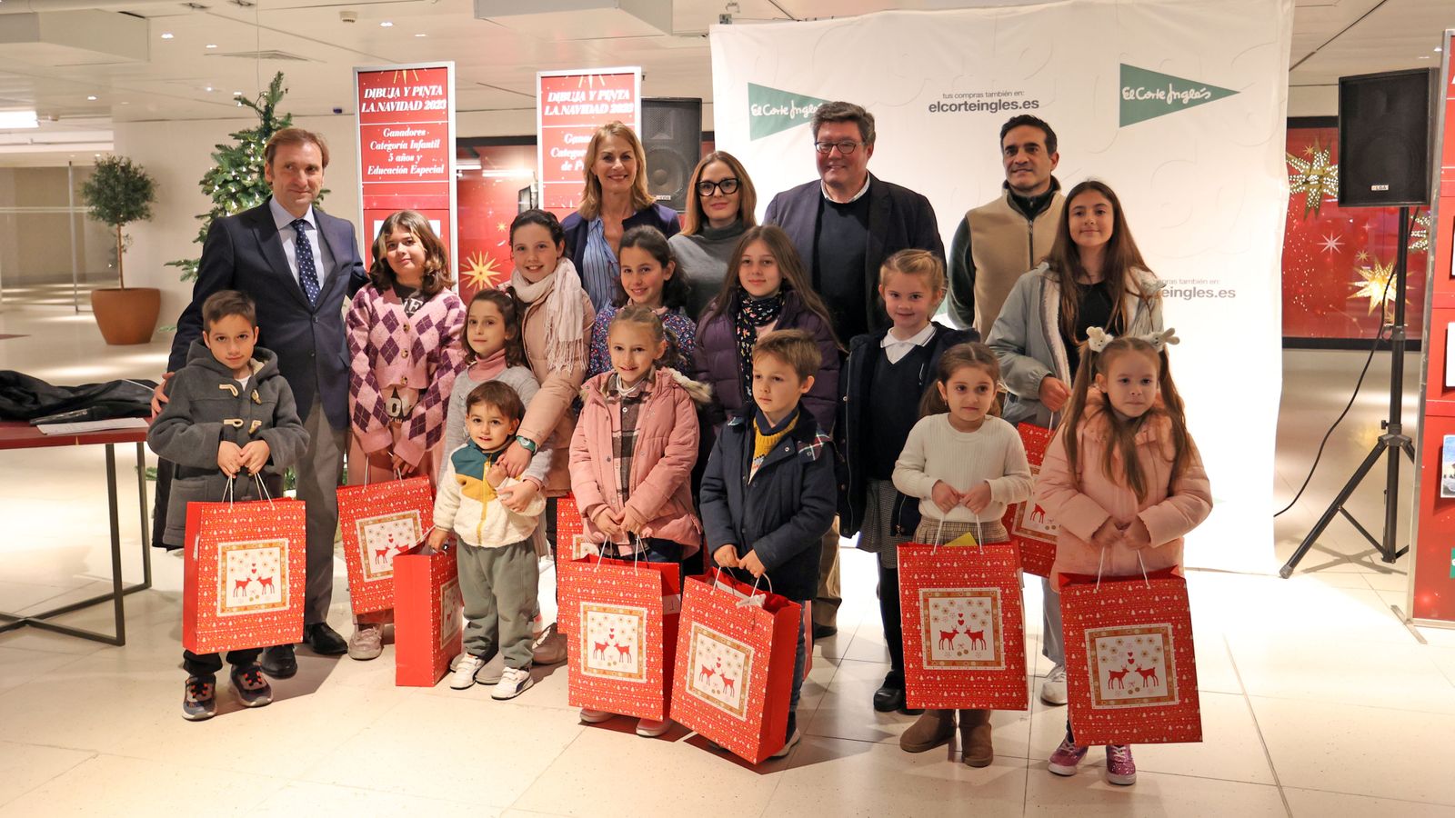 'Concurso Infantil Dibuja y Pinta la Navidad 2023' de El Corte Inglés Jerez