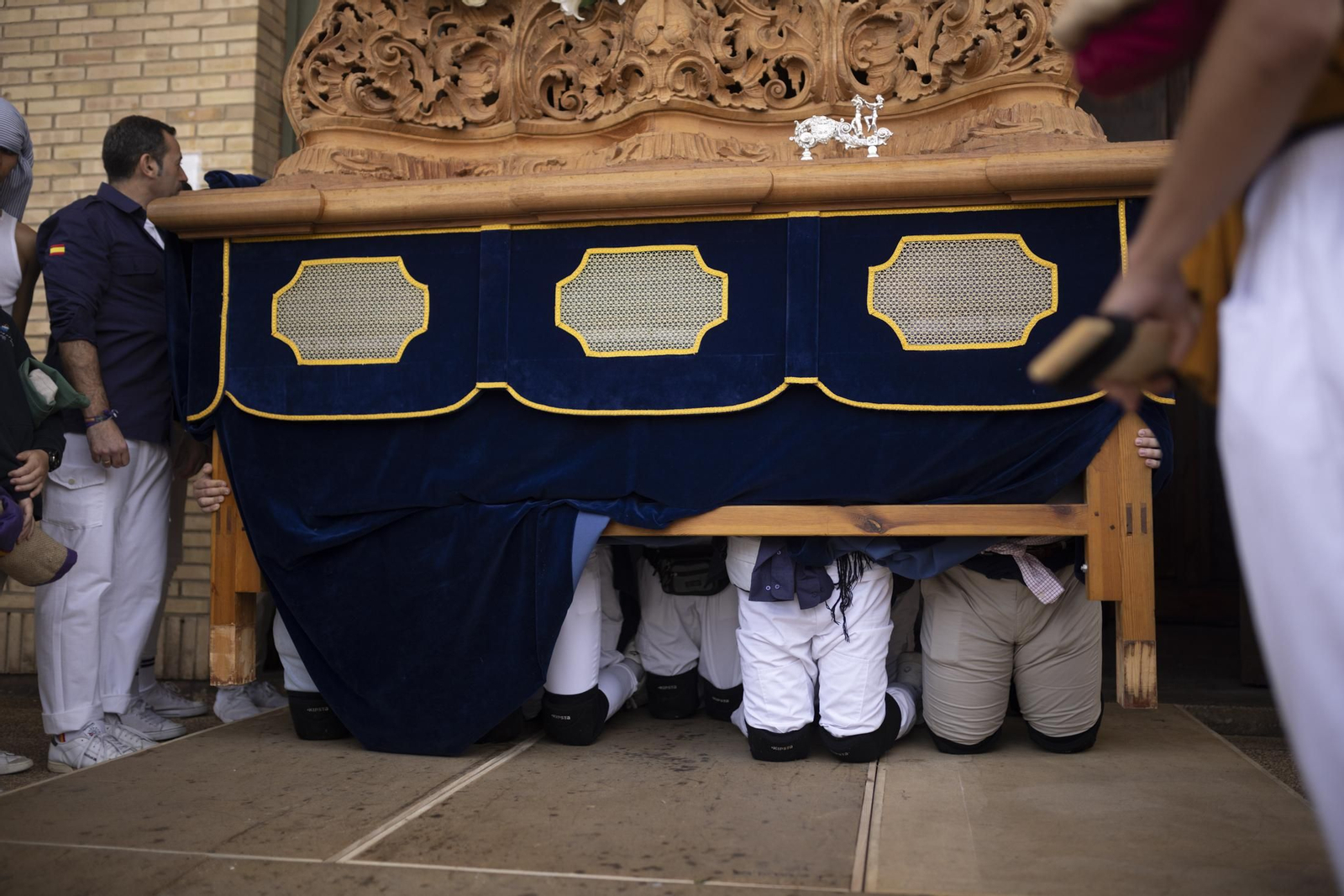 La Hermandad del Resucitado de la Semana Santa de Huelva 2023, en imágenes