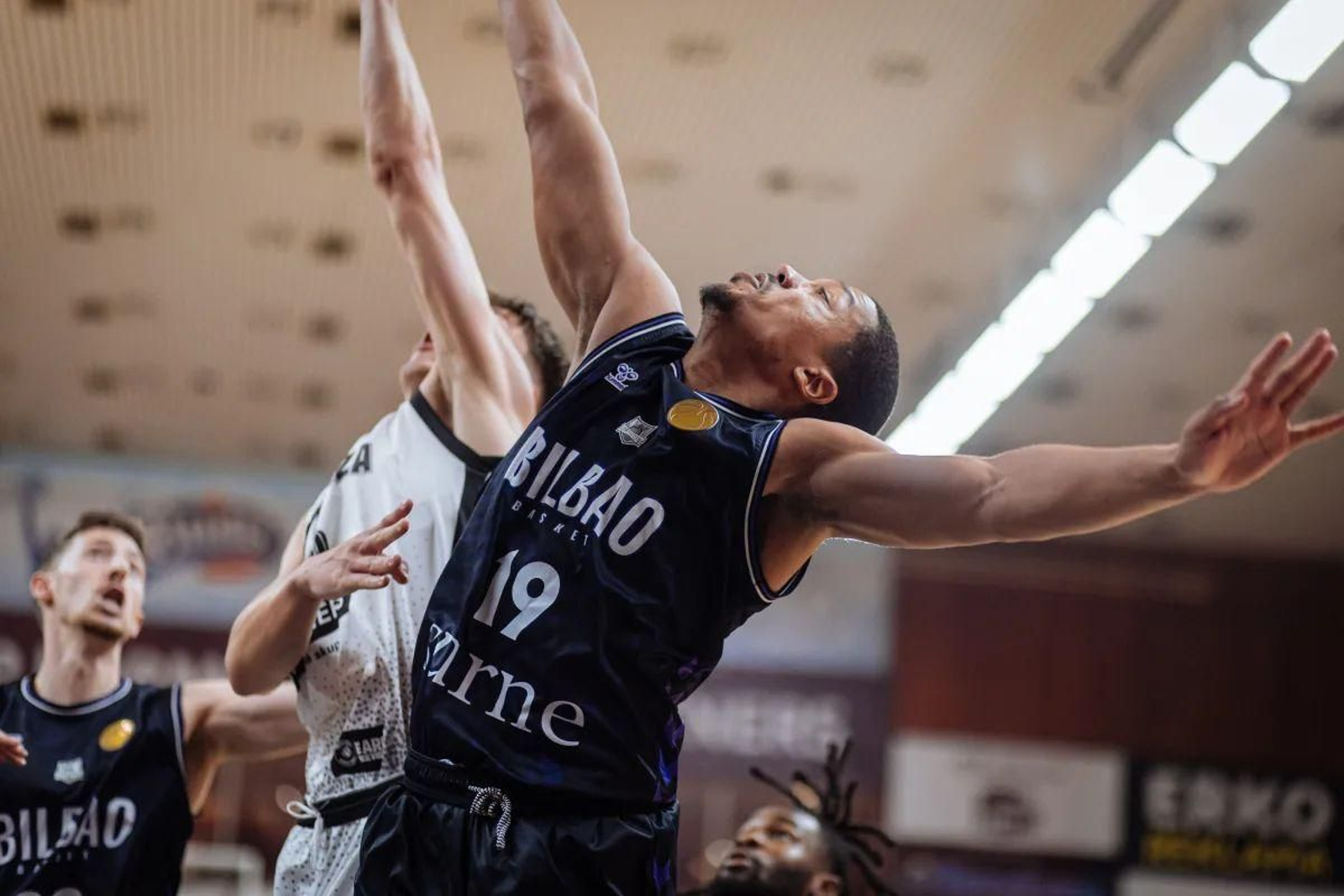 12 puntos y 6 asistencias de Melwin Pantzar en FIBA Europe Cup