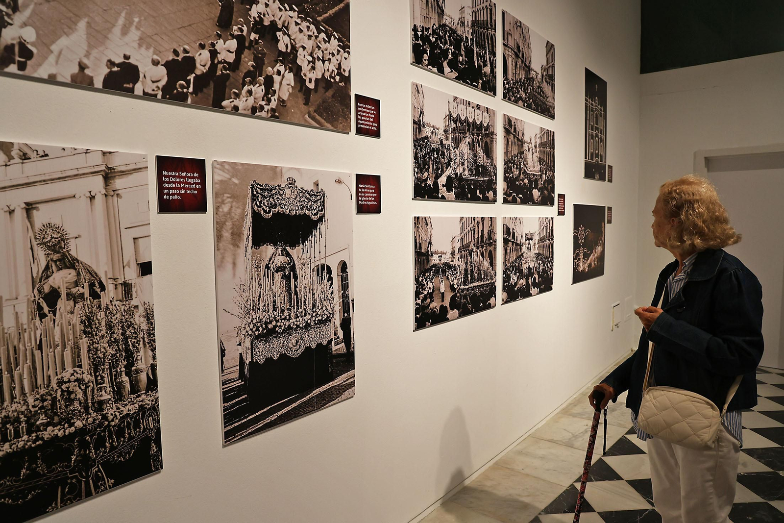 Imágenes de la Inauguración de la exposición 'Magna. Procesiones Marianas históricas en Huelva'