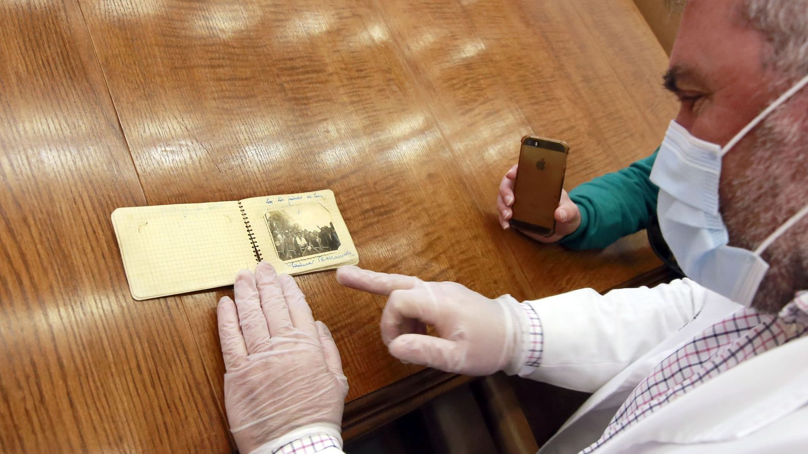 Imágenes del archivo fotográfico conservado en Bodegas Tradición