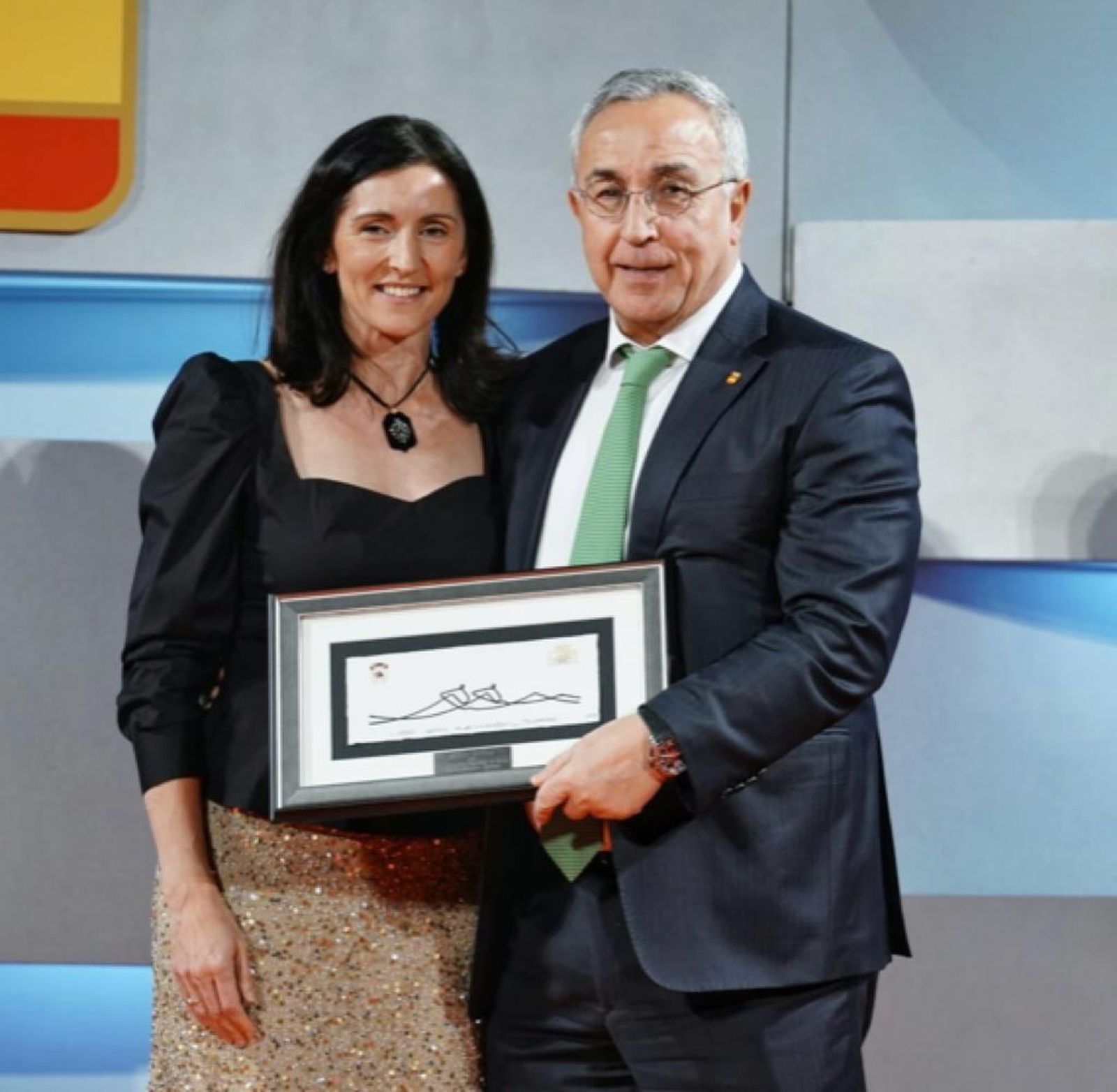 La presidenta de la FER, Asunción Lorente, junto al presidente del COE, Alejandro Blanco.