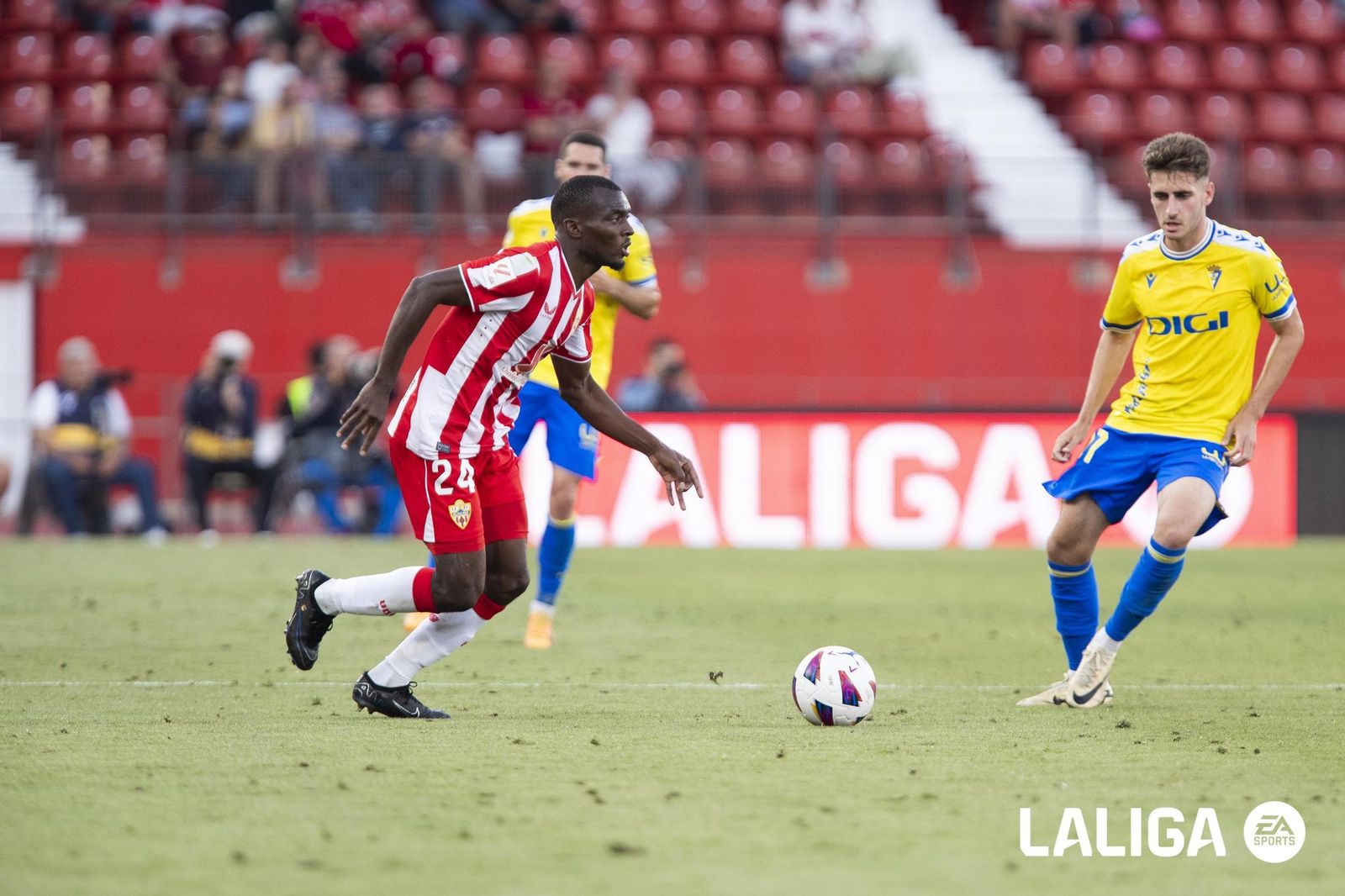 Almería - Cádiz Jornada 38 Temporada 23-24