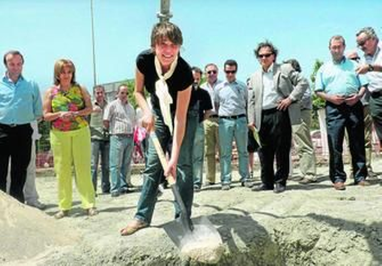 Elena Cortés, en la palada de una promoción de VPO en Jaén el pasado junio. Elena Cortés, en la palada de una promoción de VPO en Jaén el pasado junio.