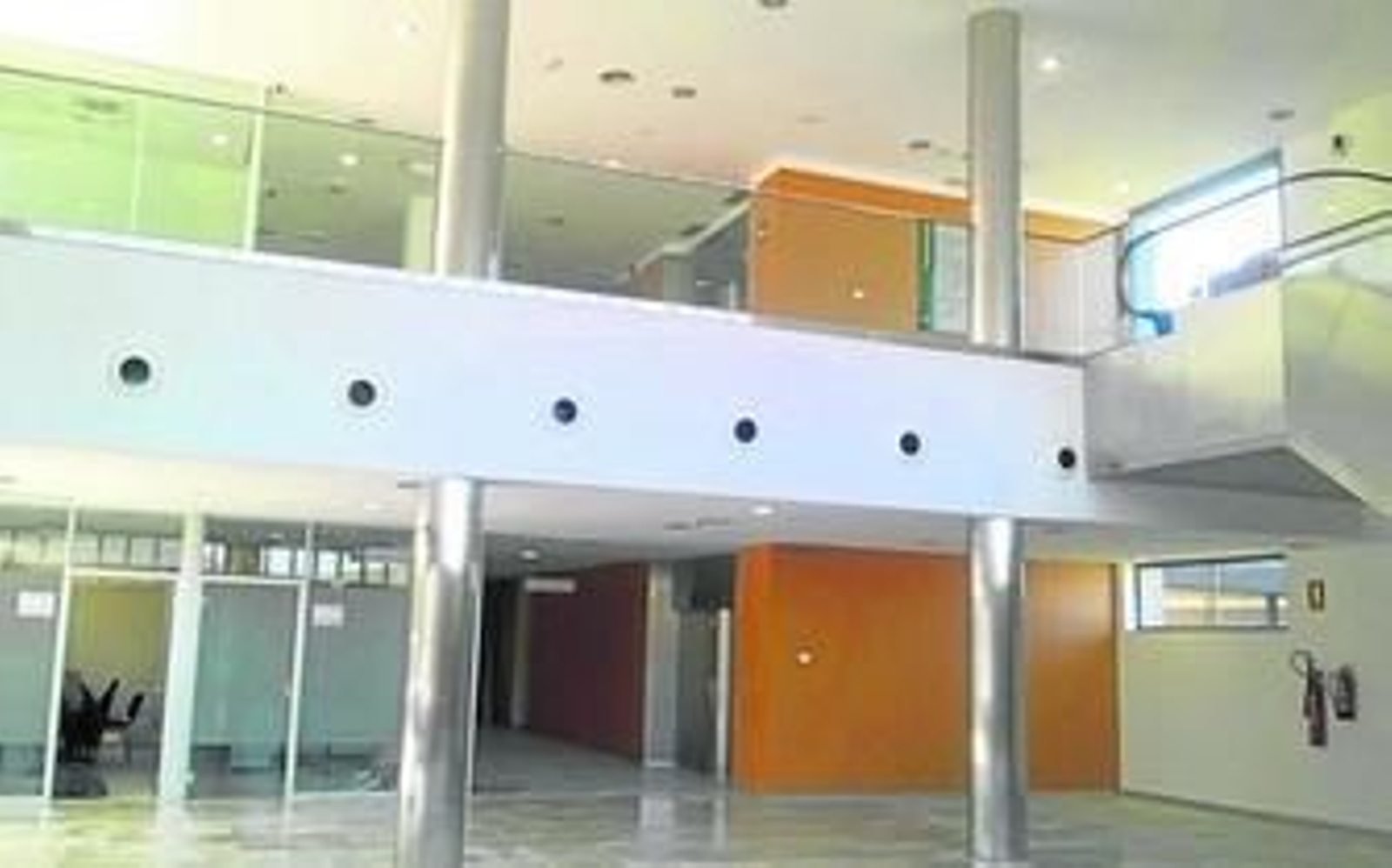 El vestíbulo principal del HARE de Vejer, totalmente listo en una imagen de esta misma semana.