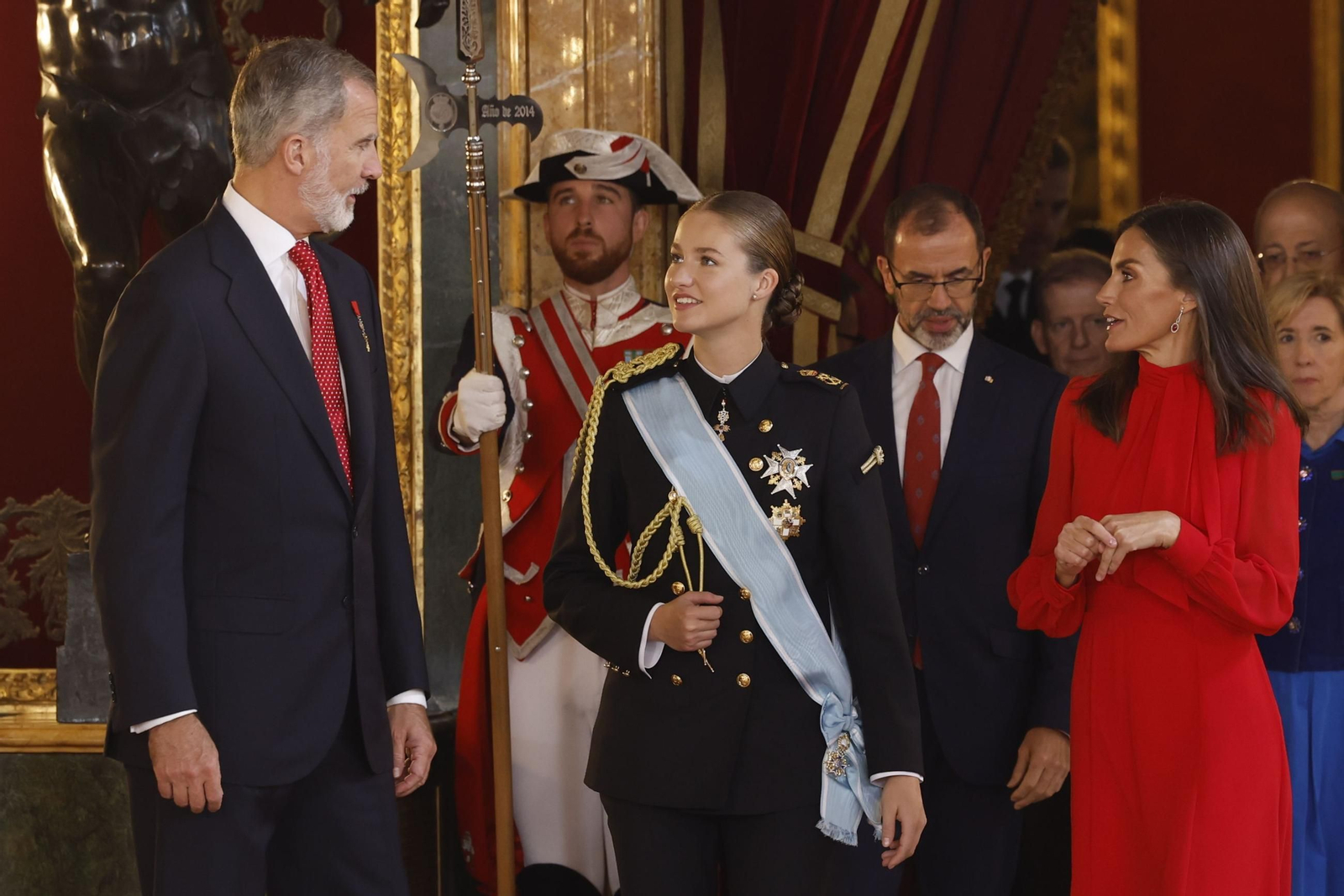 Las imágenes de la recepción de la Fiesta Nacional en el Palacio Real