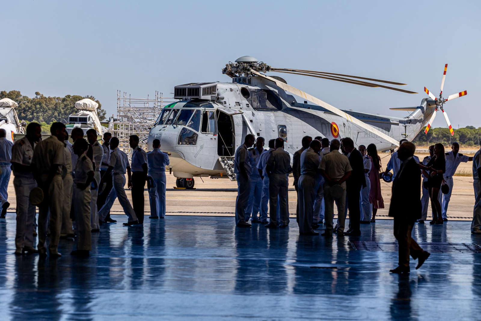 Imágenes de la Despedida del Sea King de la quinta escuadrilla