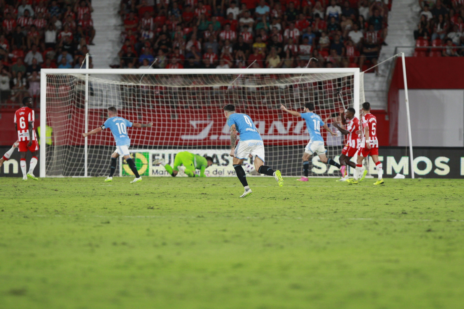 Imágenes del partido U.D. Almería-Real Club Celta de Vigo